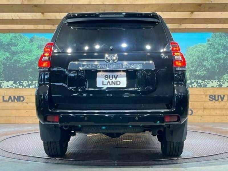 LAND CRUISER PRADO-16