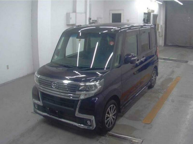 DAIHATSU　TANTO