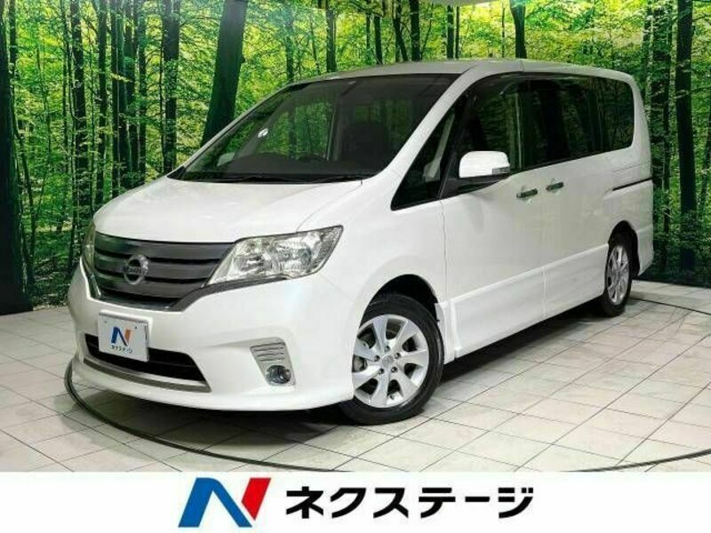 NISSAN　SERENA