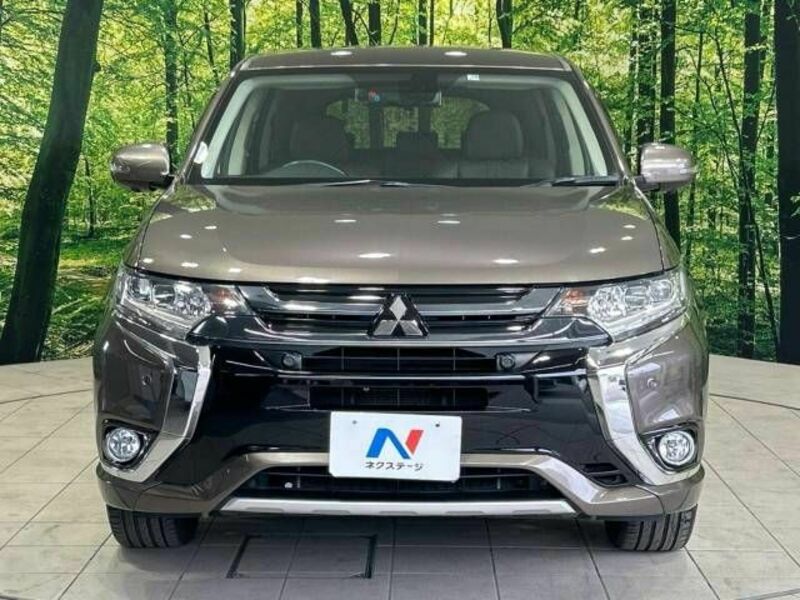 OUTLANDER PHEV-14