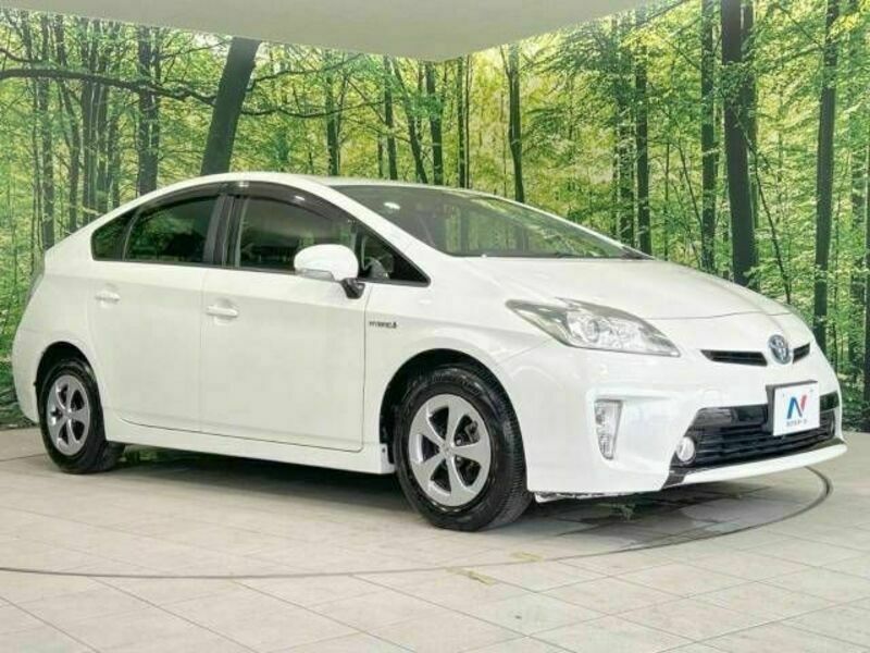 PRIUS-16