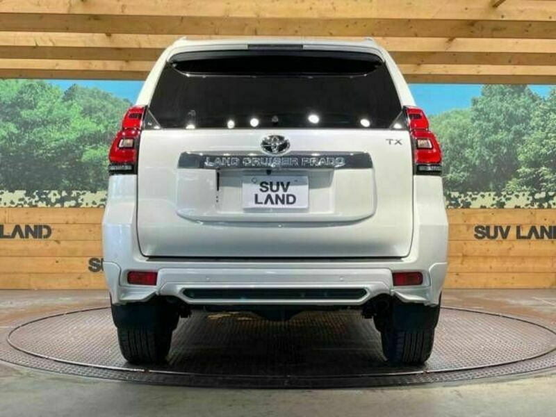 LAND CRUISER PRADO-15