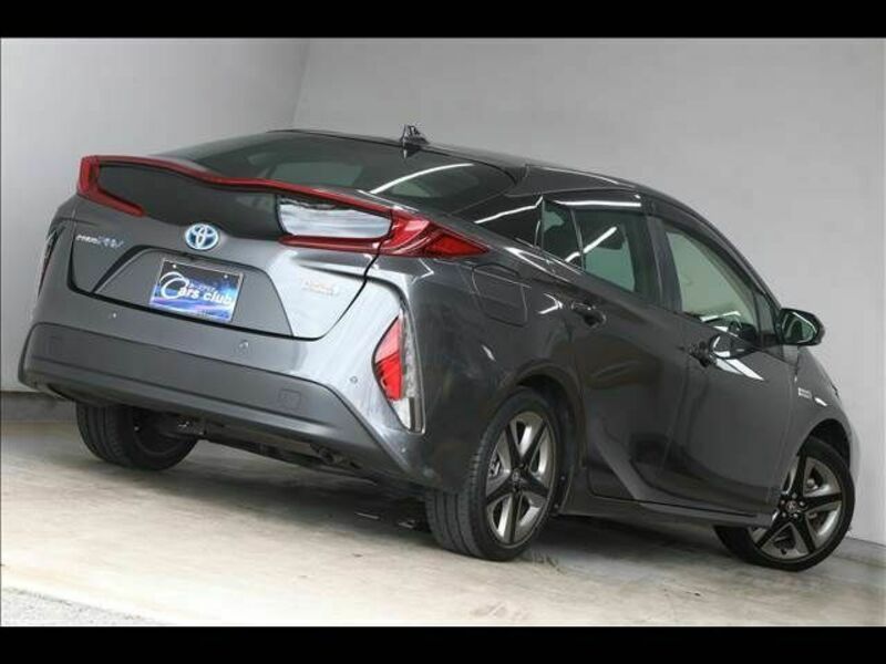 PRIUS PHV-11