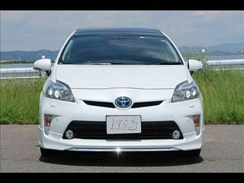 PRIUS-1