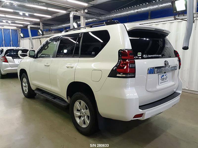 LAND CRUISER PRADO-3