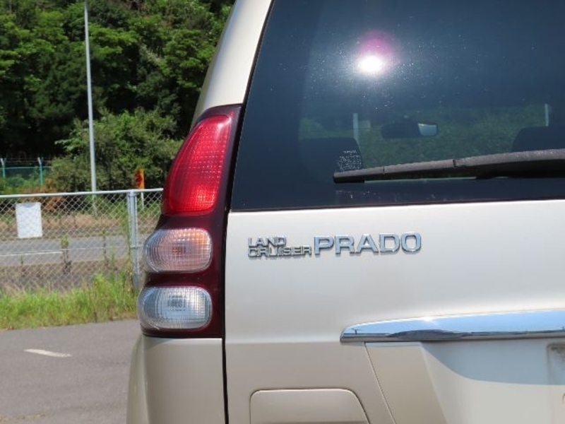 LAND CRUISER PRADO-11