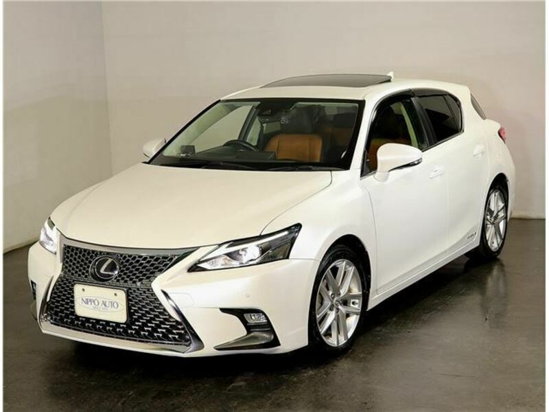 LEXUS　CT