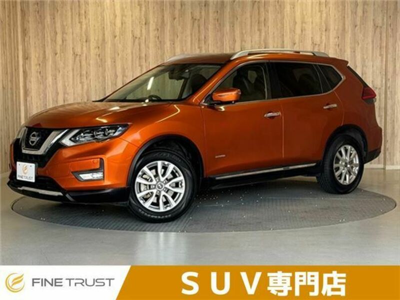 NISSAN　X-TRAIL