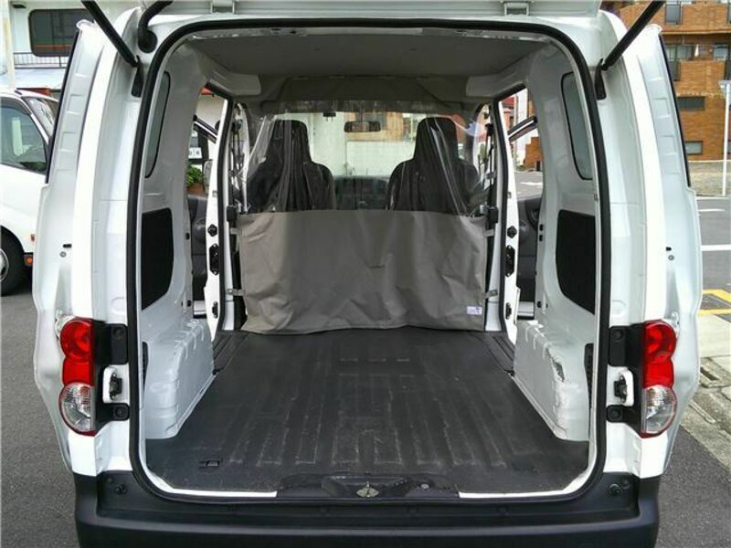 NV200 VANETTE-6