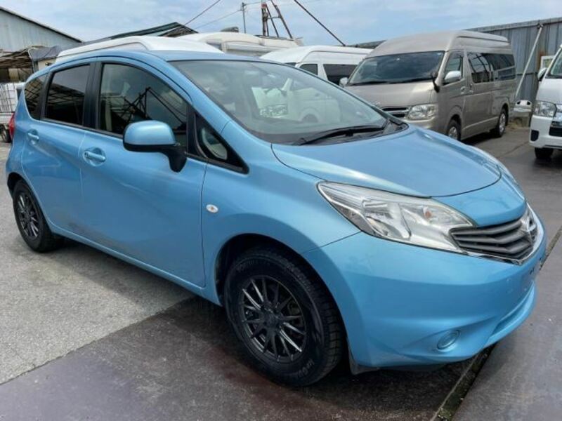 NISSAN　NOTE