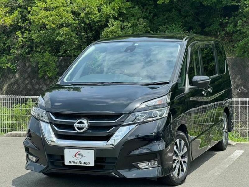 NISSAN　SERENA