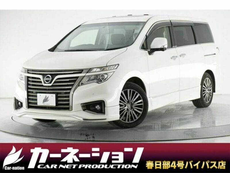 NISSAN　ELGRAND