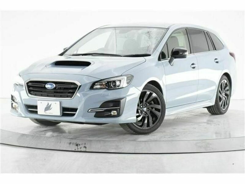 SUBARU　LEVORG