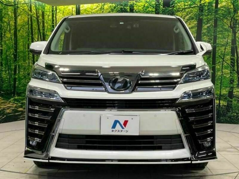 VELLFIRE-15