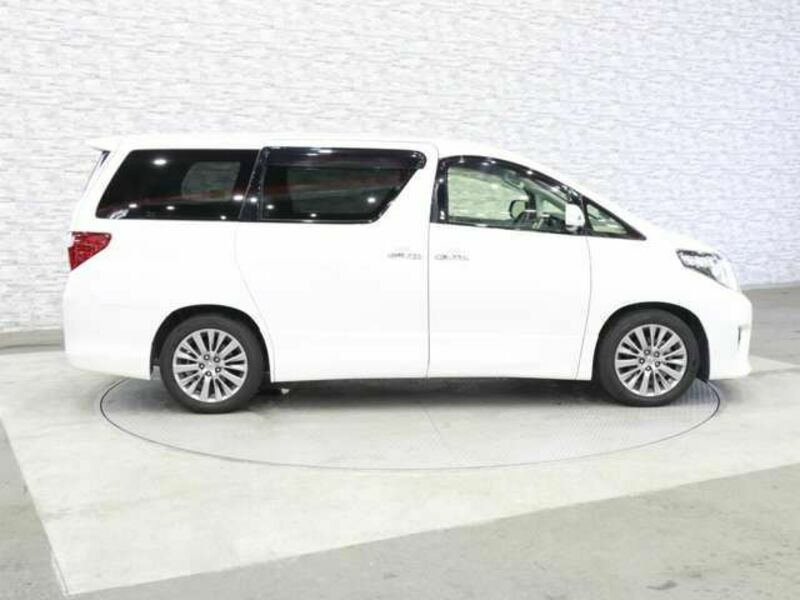 ALPHARD-11