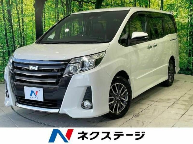 TOYOTA　NOAH