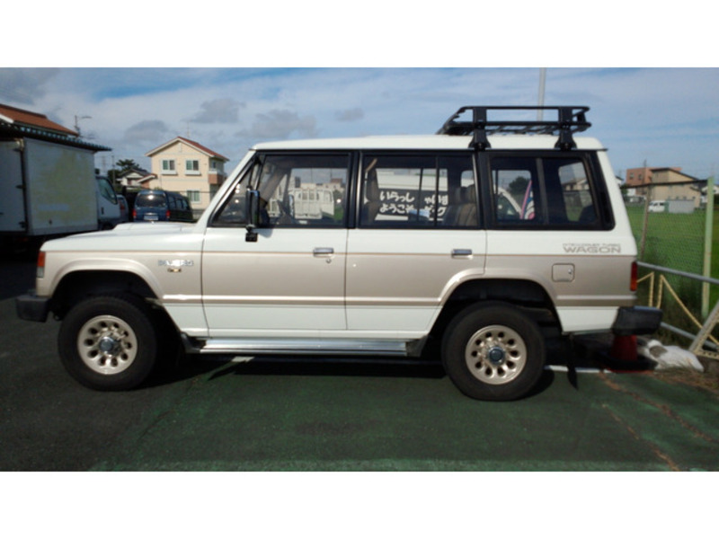 PAJERO-3