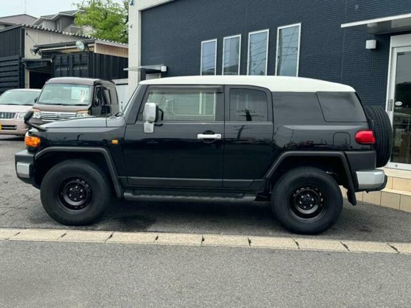 FJ CRUISER-14