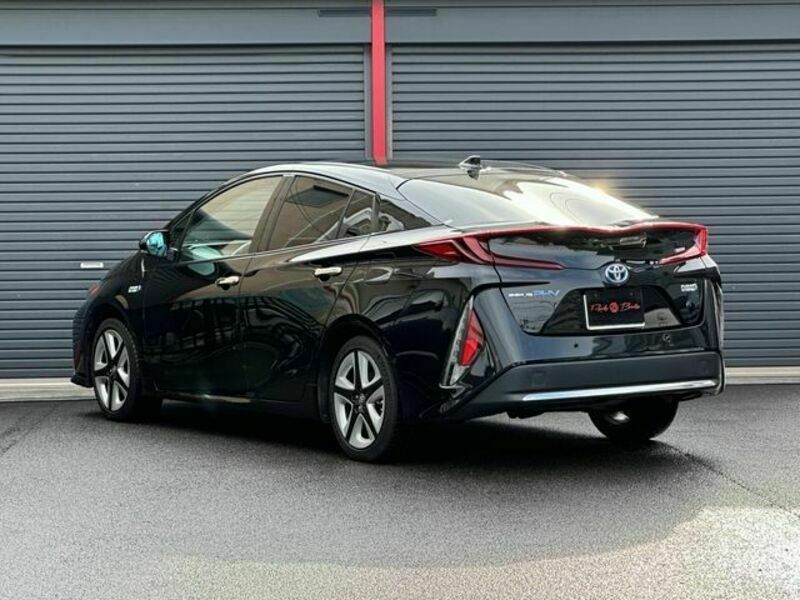 PRIUS PHV-24