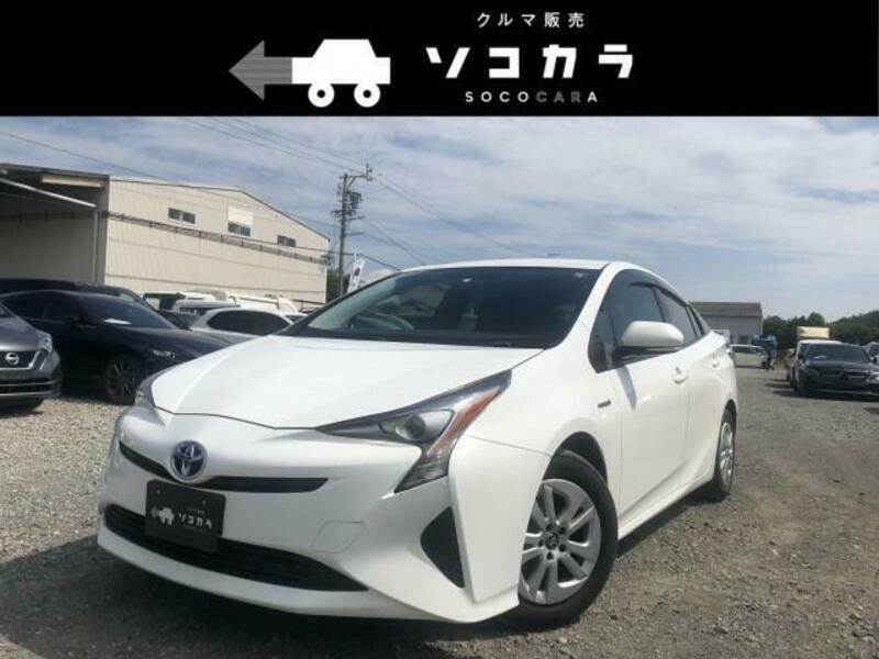 TOYOTA　PRIUS