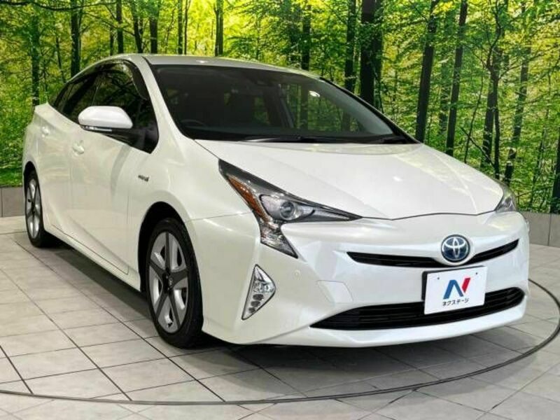 PRIUS-16