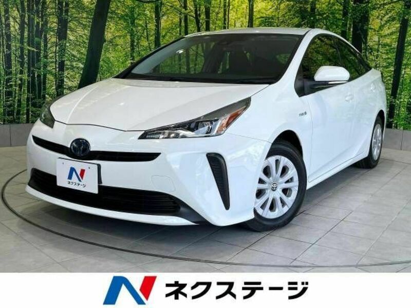 TOYOTA　PRIUS