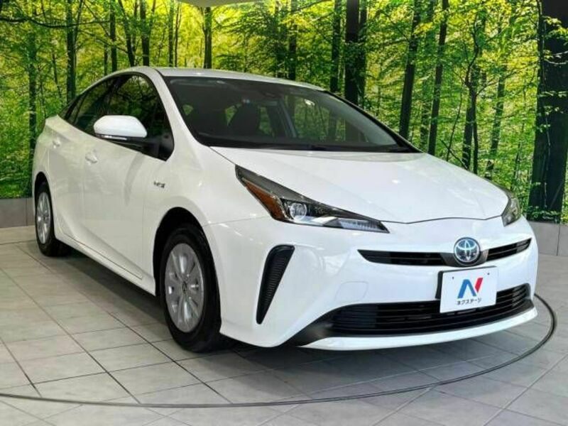 PRIUS-16