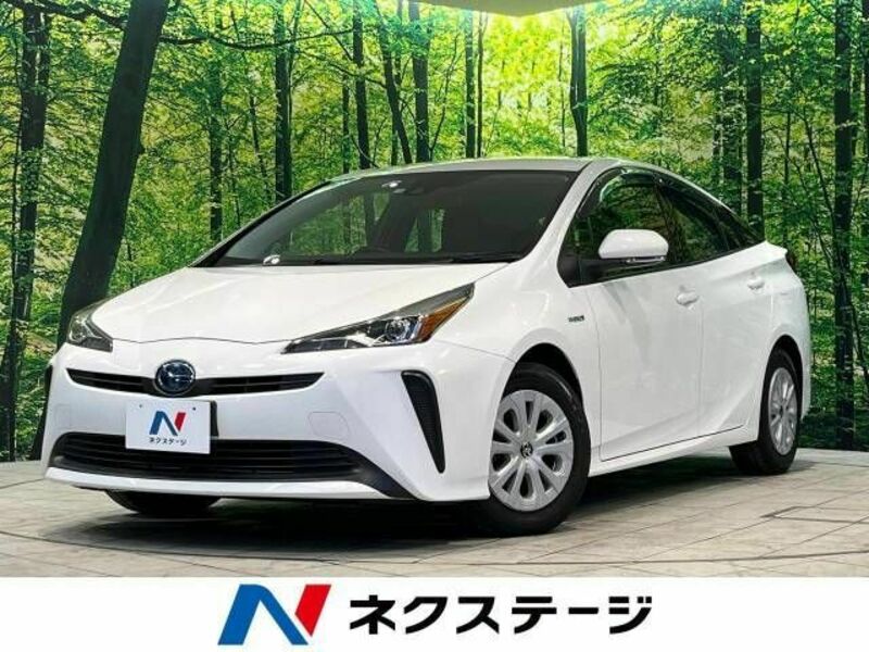 TOYOTA　PRIUS