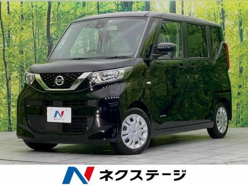 NISSAN　ROOX