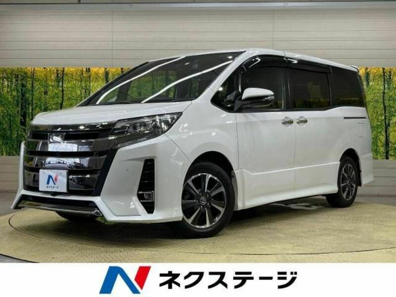 TOYOTA　NOAH