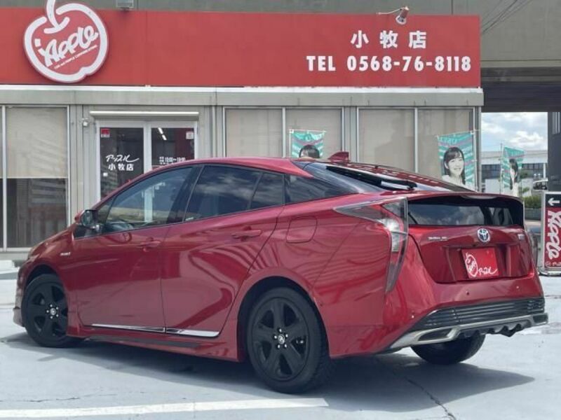 PRIUS-8