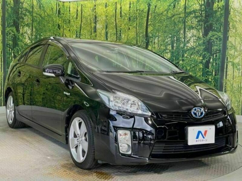 PRIUS-16