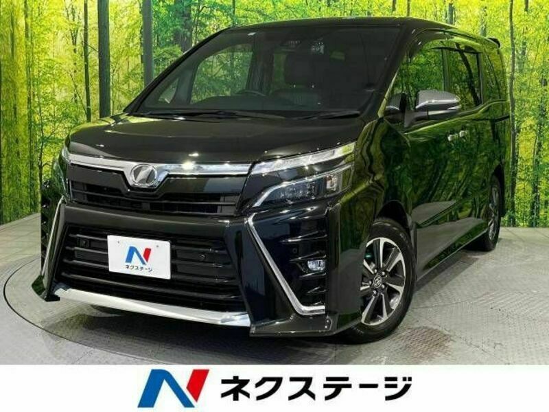 TOYOTA　VOXY