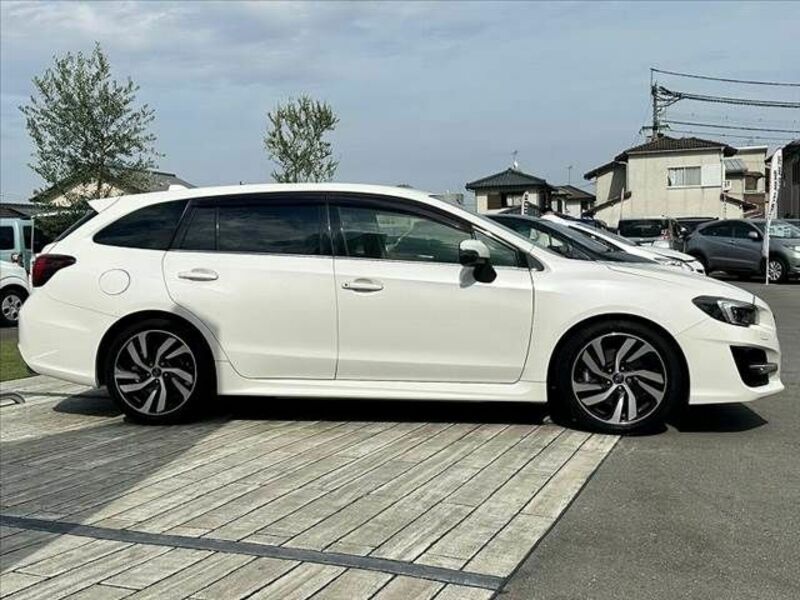 LEVORG-11