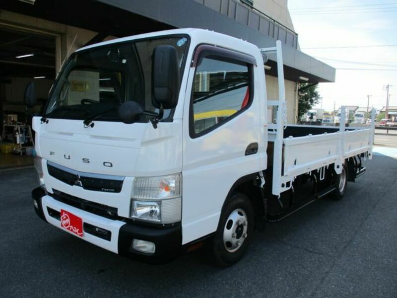 MITSUBISHI　CANTER