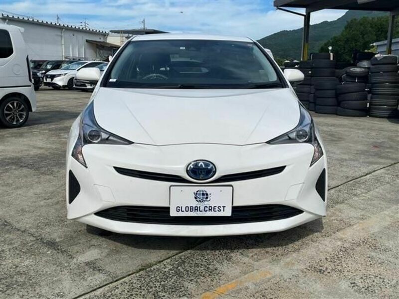 PRIUS-8