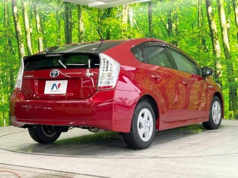 PRIUS-17