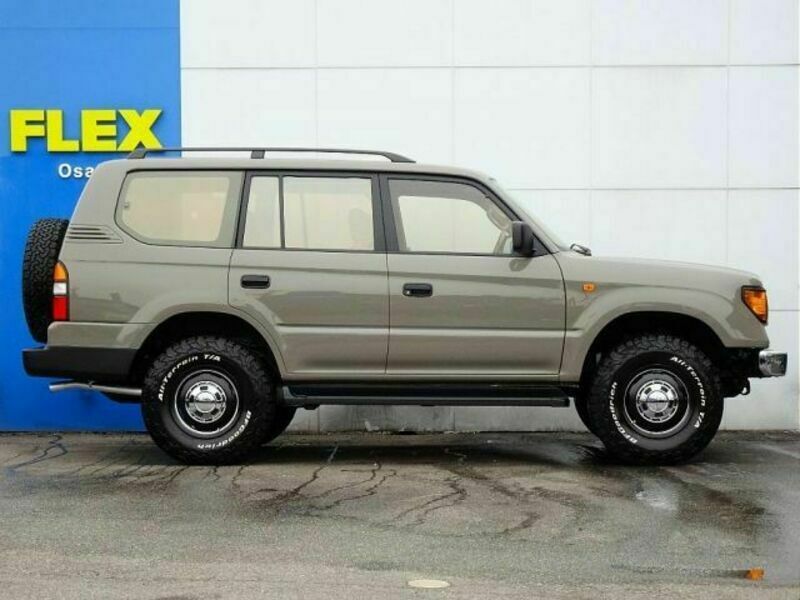 LAND CRUISER PRADO-4