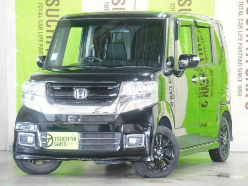 HONDA　N BOX CUSTOM