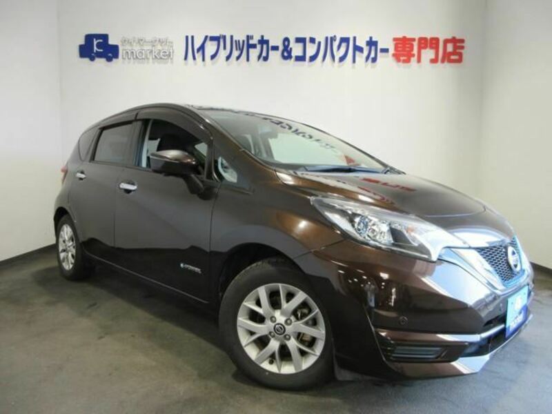 NISSAN　NOTE