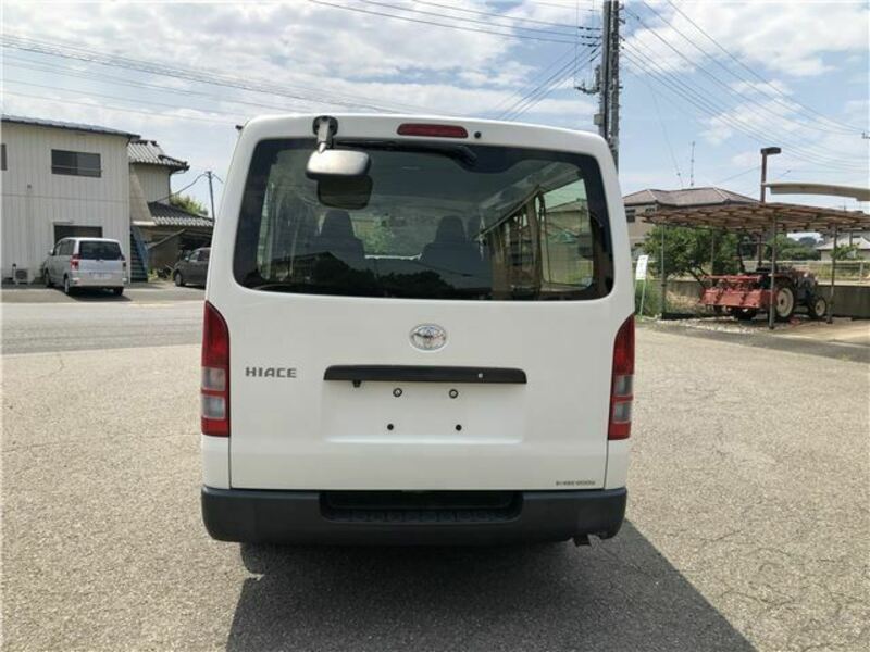 HIACE VAN-1