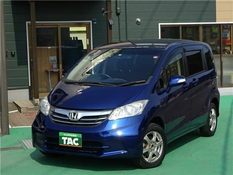 HONDA　FREED