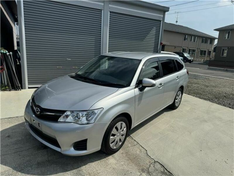 TOYOTA　COROLLA FIELDER