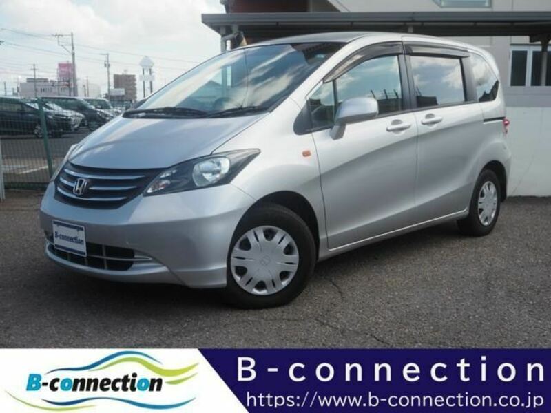 HONDA　FREED