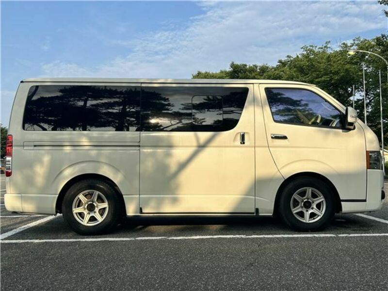 HIACE-7