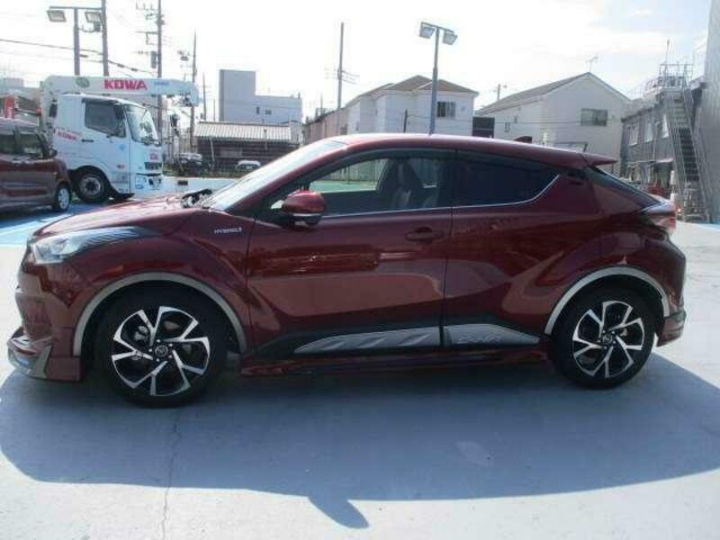 C-HR-9