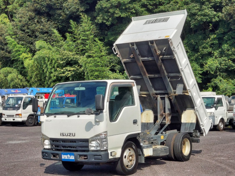 ISUZU　ELF