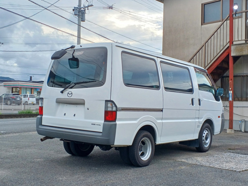 BONGO VAN-1