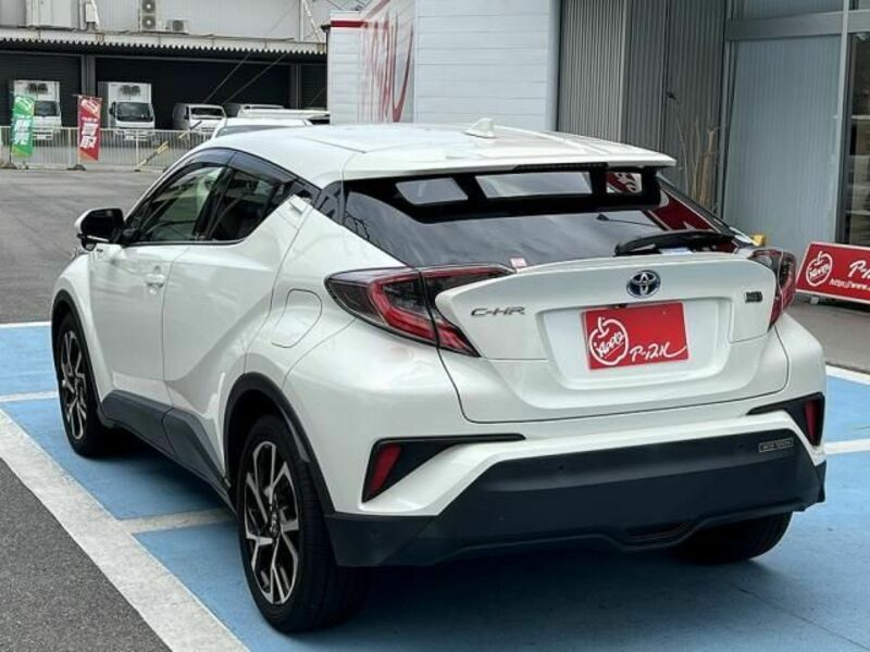 C-HR-6