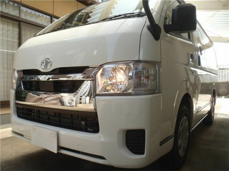 HIACE VAN-4